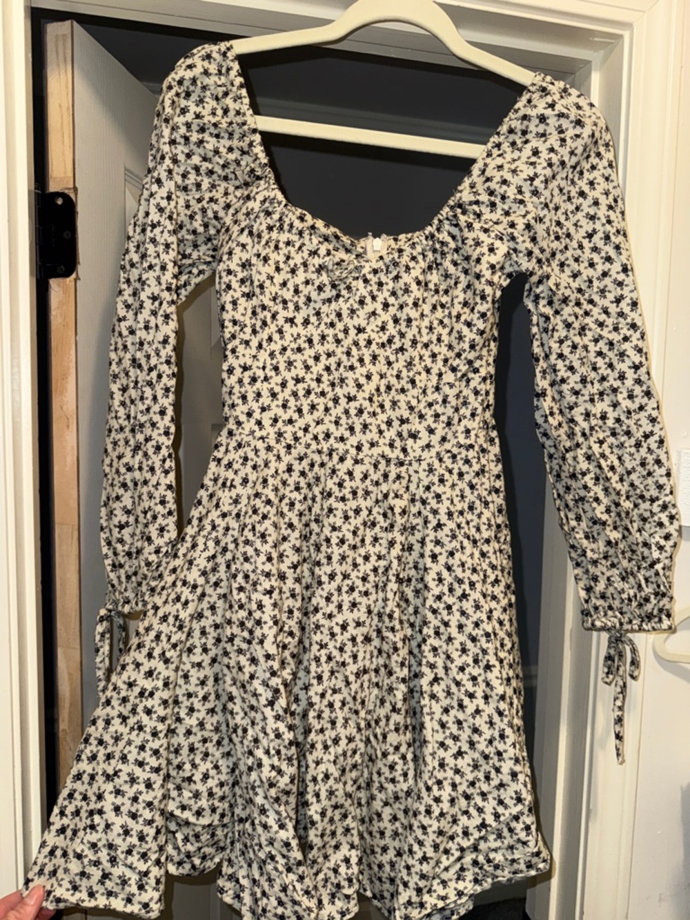 Tecovas Cream Dress with Navy Floral Pattern